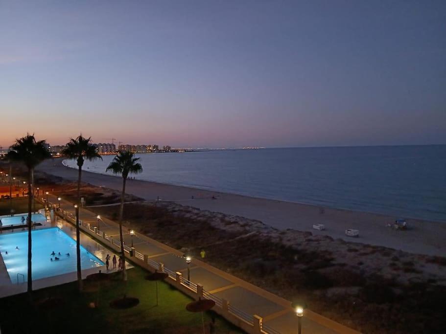 Apartamento En La Manga A Pie Del Mar Mediterraneo سان خافيير المظهر الخارجي الصورة